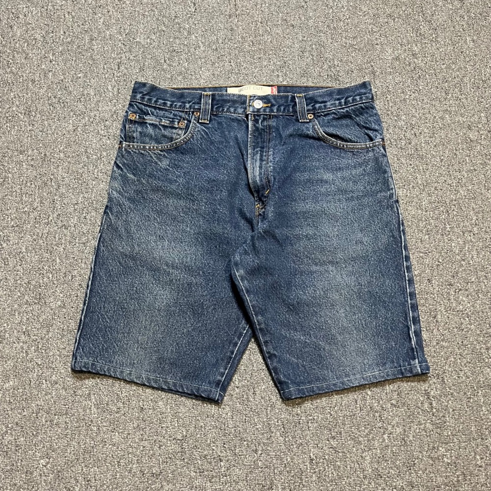 Levi's 517 Denim Shorts Blue Medium‎ Wash Boot Cut Hemmed Jean Shorts